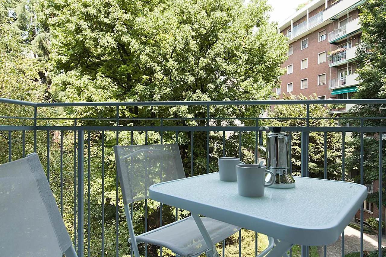 Youhosty - Solari 43 Apartment Milan